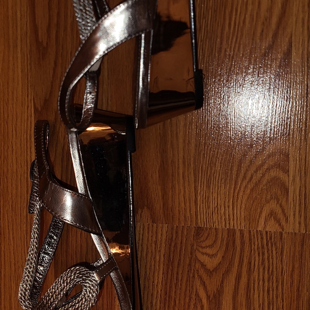 Adrianna Pappel Sandals - Wedge Size 7.5 - NWOT Silver/Grey/Taupe - Picture 3 of 5